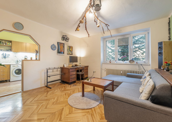 2-izb.tehl.byt, 59m2, Zimná ul,blízko centra, KE-Staré Mesto