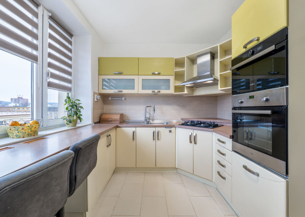 2izb.tehl.byt s balkónom, komplet.rek, Obrancov Mieru, Sever