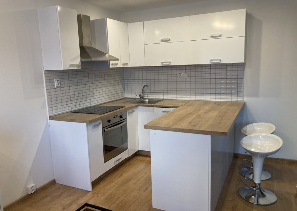 2 izb.byt, 53m2, rekonštr. a zariadený, Jazmínova ul, Terasa