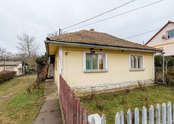 3,5izb.rodinný dom, Maďarsko12ár.pozemok, Tornyosnémeti,