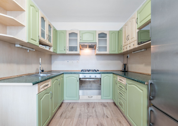 1 izb.byt s logiou, rekonštr, zariadený, Paláriková ul, JUH