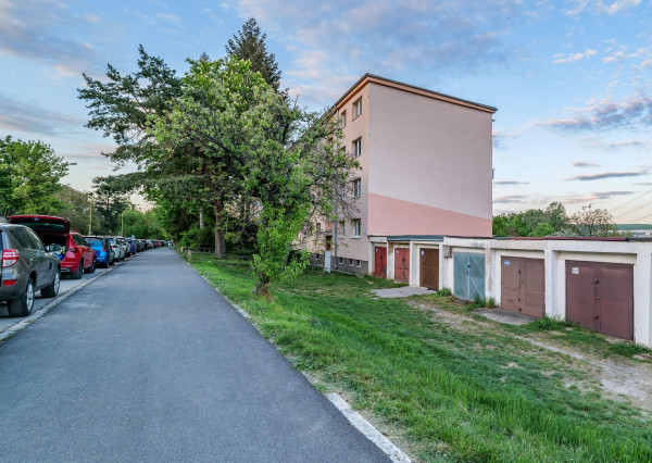 murovaná garáž, 22m2, Gerlachovská ul, KE-Sever