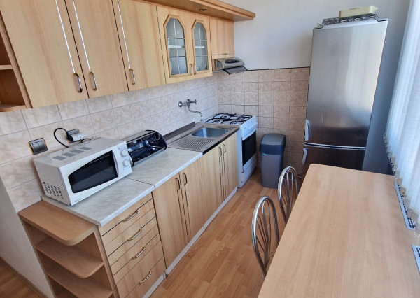 2 izb.byt s logiou, rekonštr, zariadený, Partizánska ul, JUH